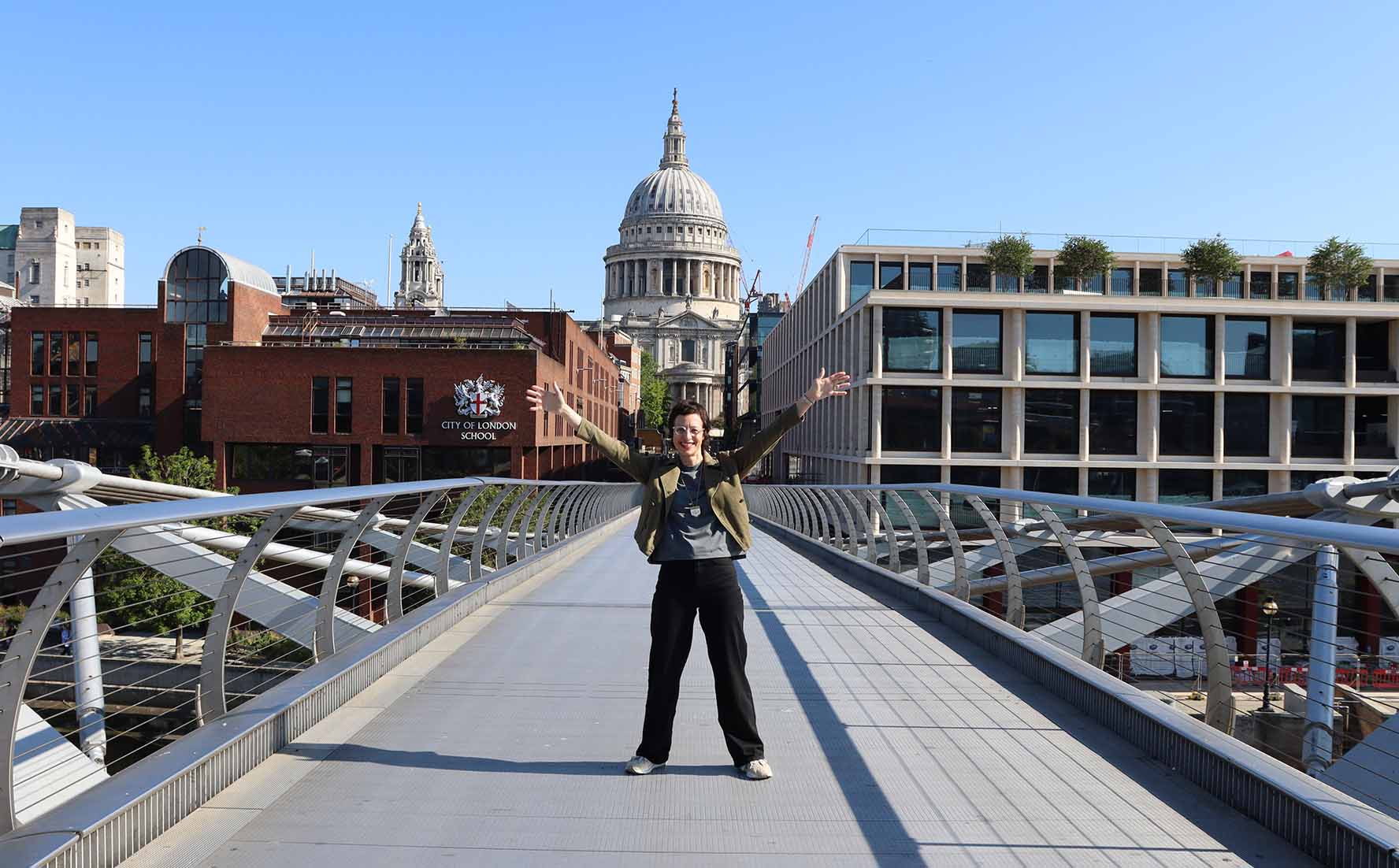 thames bridge